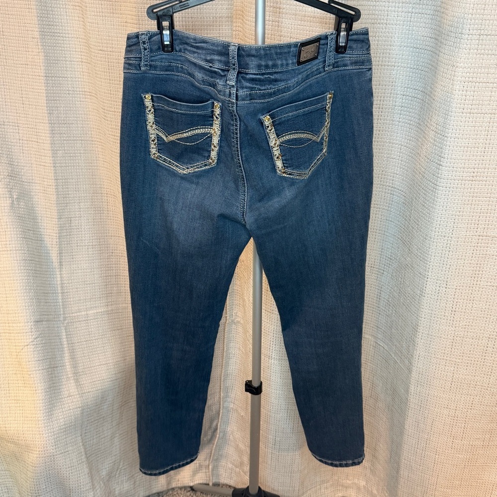 Earl Jeans Jeans - Picture 2 of 6